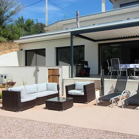 Piscine Privee 100m2 6 Pers Scandola Les Terrasses De Ruppione Villa